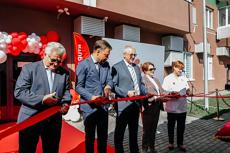 Открытие новой детской поликлиники ИДК на ул. Авроры, 148А